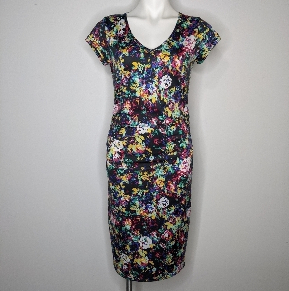 ✨3/$15 Bongo colorful body on midi dress L